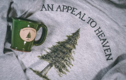 T-shirts, hats, hoodies, and accessories featuring American history