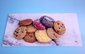 award-winning cake in a jars, cookies, and cake pops from Moonlight Cakes