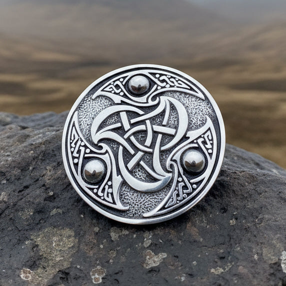 Pictish Celtic Knot Brooch - Handmade in Scotland – Mammoth Nation